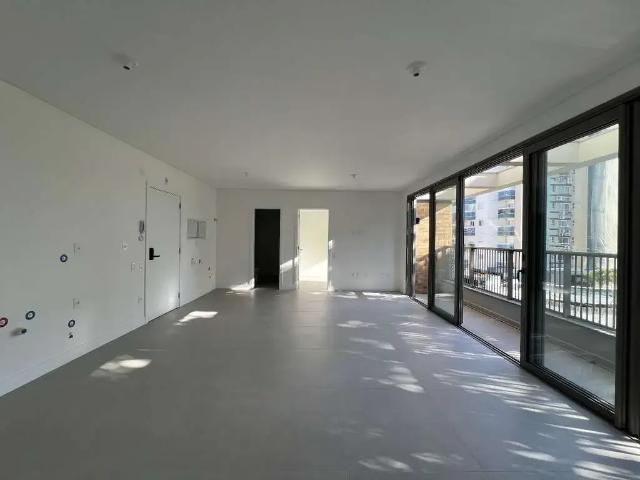 Apartamento para Venda em Florianópolis/SC Coloninha 2 Quartos