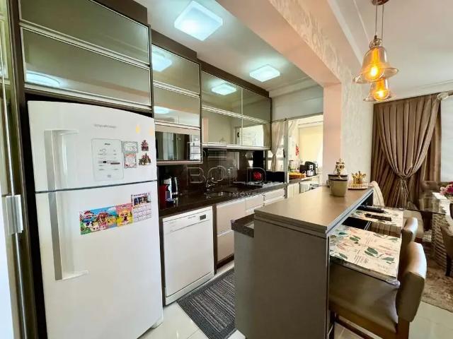 Apartamento para Venda em Florianópolis/SC Coqueiros 3 Quartos