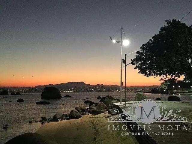 Apartamento para Venda em Florianópolis/SC Coqueiros 3 Quartos
