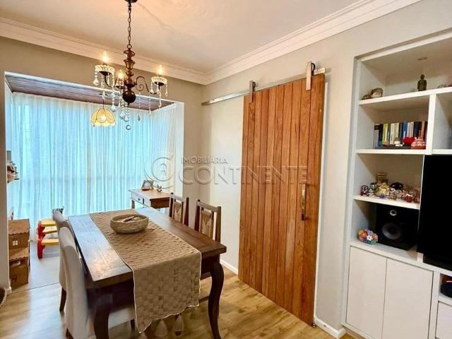 Apartamento para Venda em Florianópolis/SC Coqueiros 2 Quartos