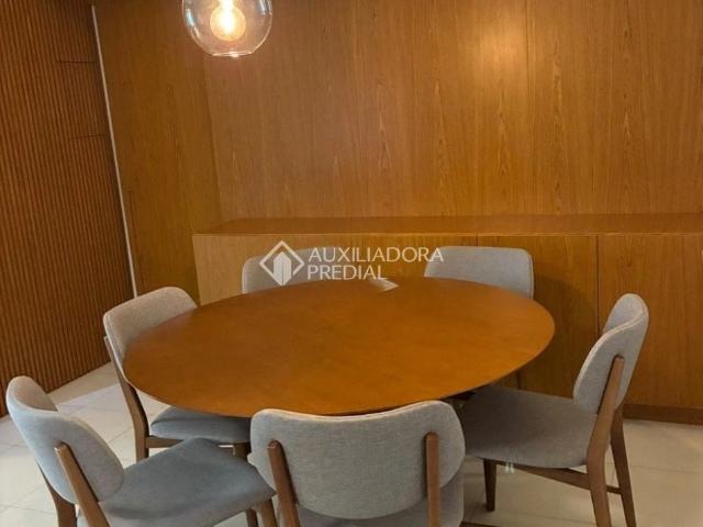 Apartamento para Venda em Florianópolis/SC Coqueiros 2 Quartos