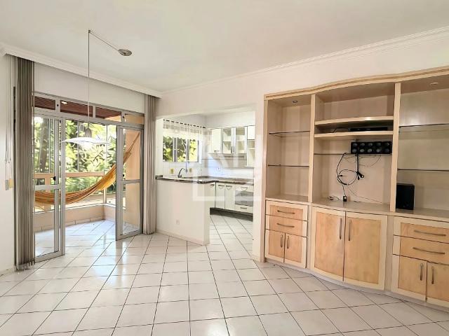Apartamento para Venda em Florianópolis/SC Coqueiros 2 Quartos