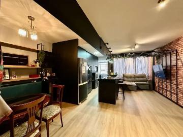 Apartamento para Venda em Florianópolis/SC Coqueiros 2 Quartos