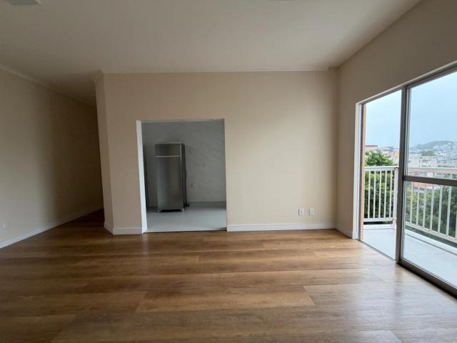 Apartamento para Venda em Florianópolis/SC Estreito 2 Quartos