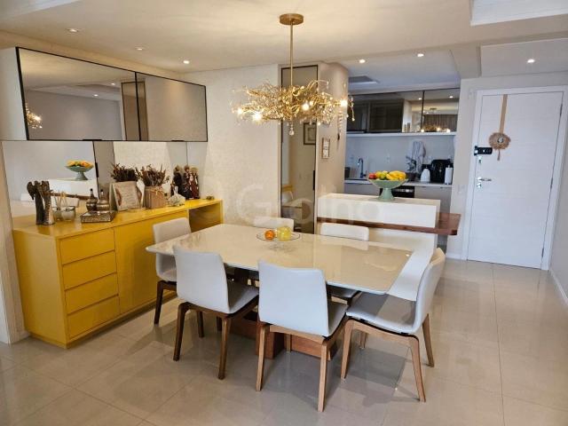 Apartamento para Venda em Florianópolis/SC Itacorubi 3 Quartos