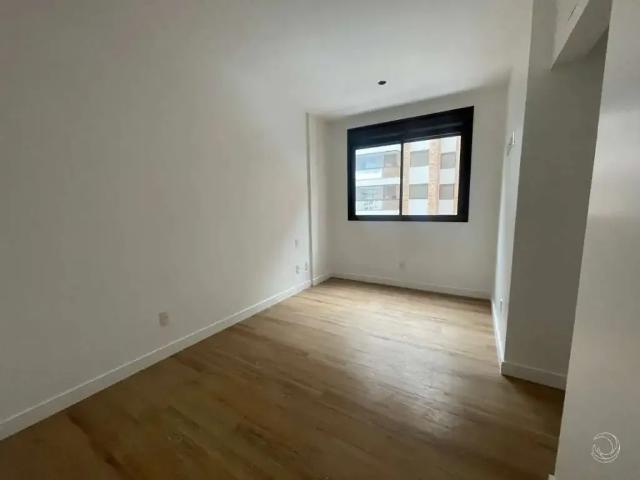 Apartamento para Venda em Florianópolis/SC Itacorubi 3 Quartos