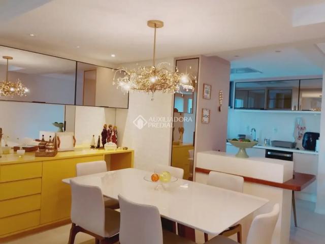 Apartamento para Venda em Florianópolis/SC Itacorubi 4 Quartos