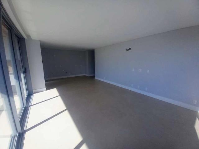 Apartamento para Venda em Florianópolis/SC Jurerê 3 Quartos