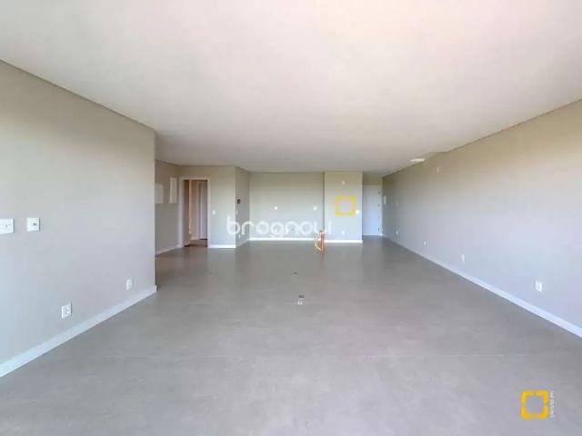 Apartamento para Venda em Florianópolis/SC Jurerê 3 Quartos
