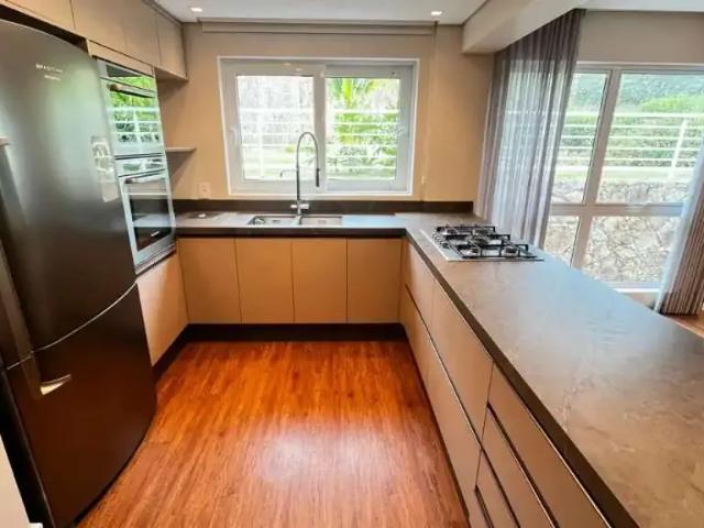Apartamento para Venda em Florianópolis/SC Jurerê 3 Quartos