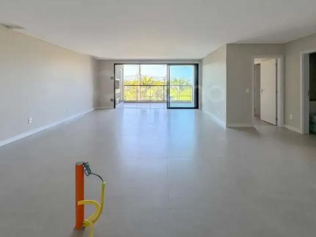 Apartamento para Venda em Florianópolis/SC Jurerê 3 Quartos