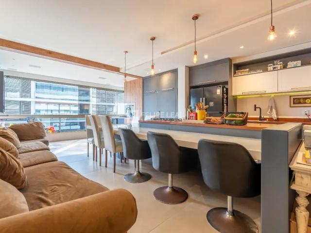Apartamento para Venda em Florianópolis/SC Jurerê 3 Quartos