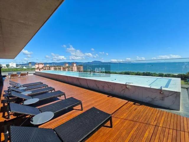 Apartamento para Venda em Florianópolis/SC Jurerê 4 Quartos