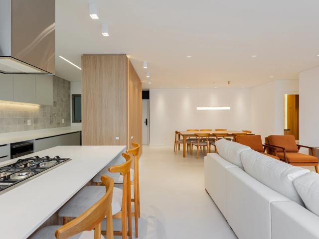 Apartamento para Venda em Florianópolis/SC Jurerê Internacional 3 Quartos