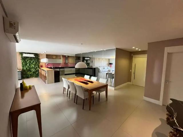 Apartamento para Venda em Florianópolis/SC Jurerê Internacional 3 Quartos