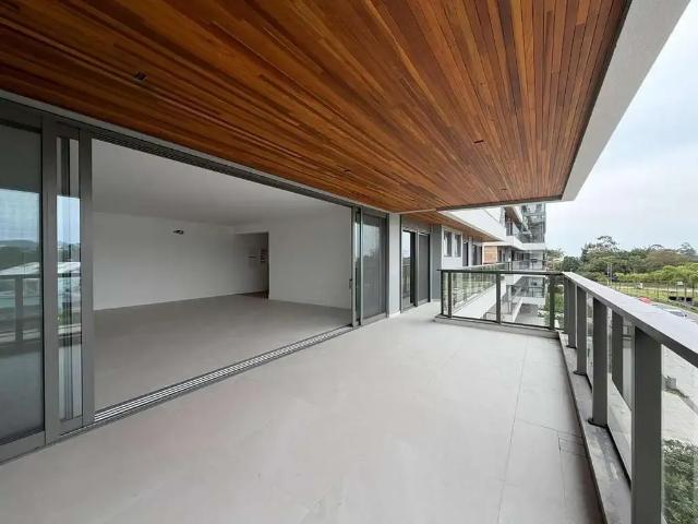Apartamento para Venda em Florianópolis/SC Jurerê Internacional 3 Quartos