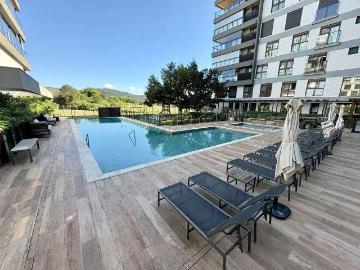 Apartamento para Venda em Florianópolis/SC Jurerê Internacional 3 Quartos