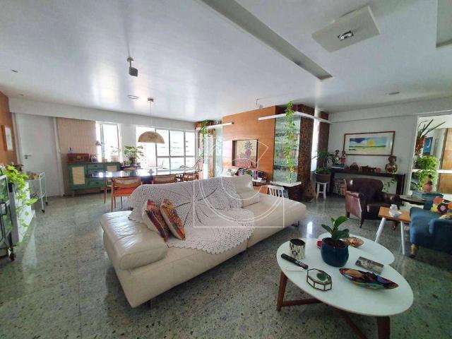 Apartamento para Venda em Fortaleza/CE Meireles 3 Quartos
