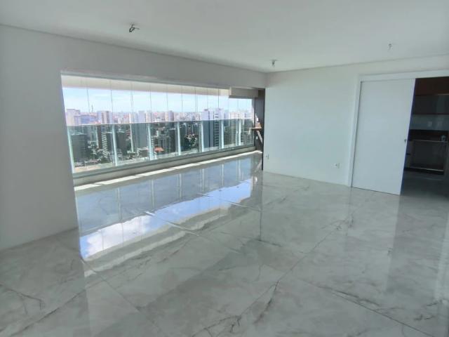 Apartamento para Venda em Fortaleza/CE Meireles 3 Quartos