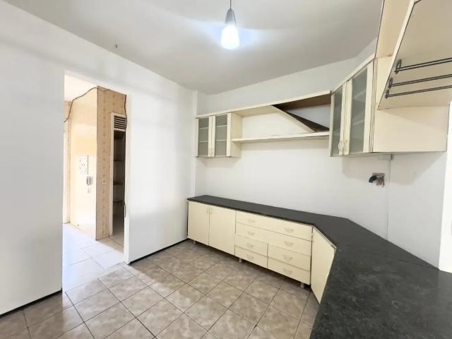 Apartamento para Venda em Fortaleza/CE Meireles 3 Quartos