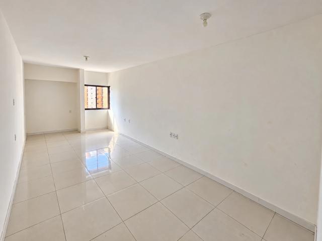 Apartamento para Venda em Fortaleza/CE Meireles 3 Quartos