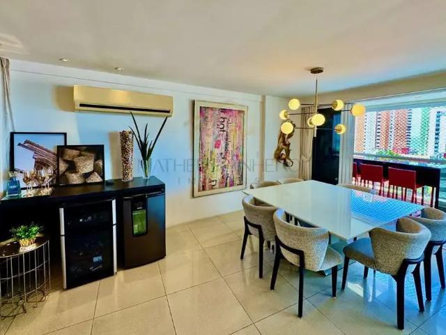 Apartamento para Venda em Fortaleza/CE Meireles 3 Quartos