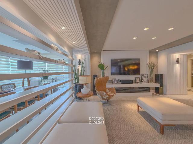 Apartamento para Venda em Fortaleza/CE Meireles 4 Quartos