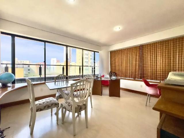 Apartamento para Venda em Fortaleza/CE Meireles 5 Quartos