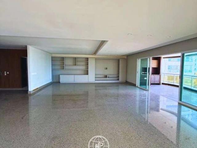 Apartamento para Venda em Fortaleza/CE Meireles 5 Quartos