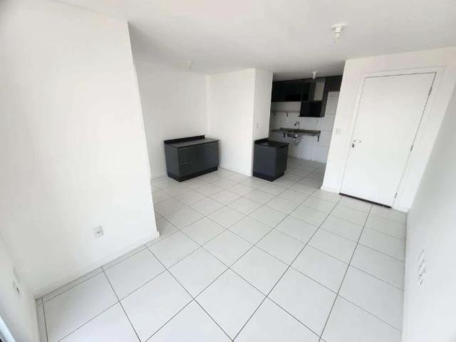 Apartamento para Venda em Fortaleza/CE Messejana 3 Quartos