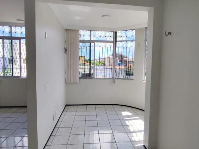 Apartamento para Venda em Fortaleza/CE Montese 3 Quartos