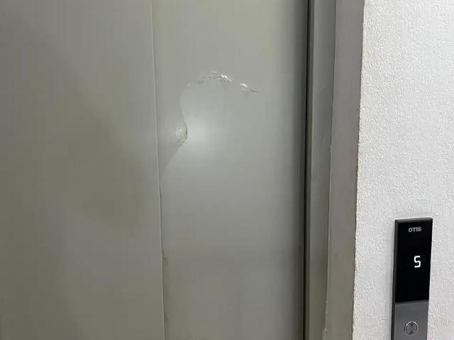 Apartamento para Venda em Fortaleza/CE Cajazeiras 2 Quartos