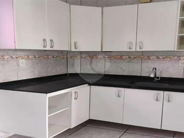 Apartamento para Venda em Fortaleza/CE Centro 3 Quartos
