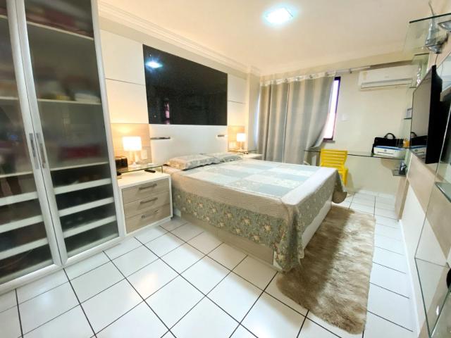 Apartamento para Venda em Fortaleza/CE Centro 3 Quartos