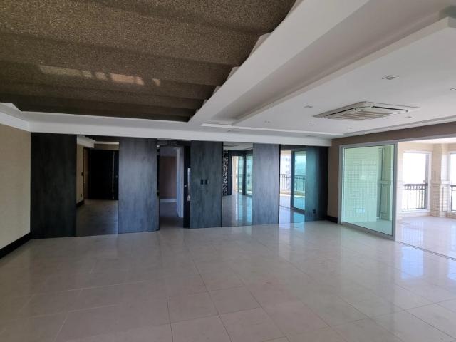 Apartamento para Venda em Fortaleza/CE Cocó 4 Quartos