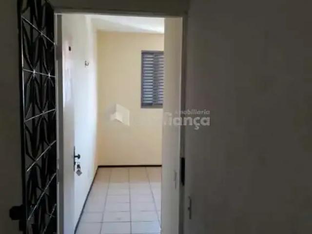 Apartamento para Venda em Fortaleza/CE Conjunto Esperança 2 Quartos