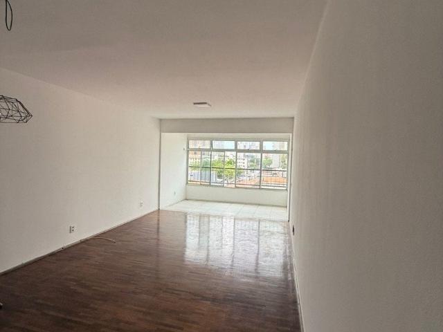 Apartamento para Venda em Fortaleza/CE Joaquim Távora 3 Quartos
