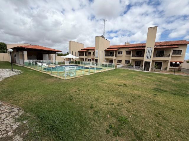 Apartamento para Venda em Fortaleza/CE Lagoa Redonda 3 Quartos