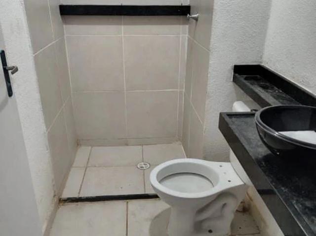 Apartamento para Venda em Fortaleza/CE Lagoa Redonda 2 Quartos