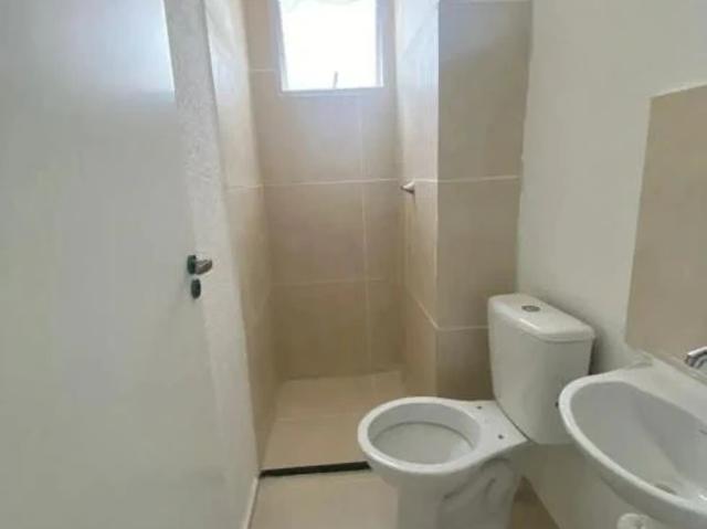 Apartamento para Venda em Fortaleza/CE Lagoa Redonda 2 Quartos