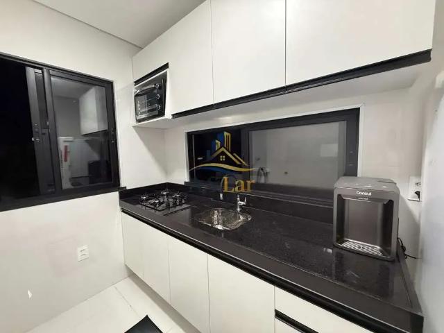 Apartamento para Venda em Fortaleza/CE Lagoa Redonda 2 Quartos