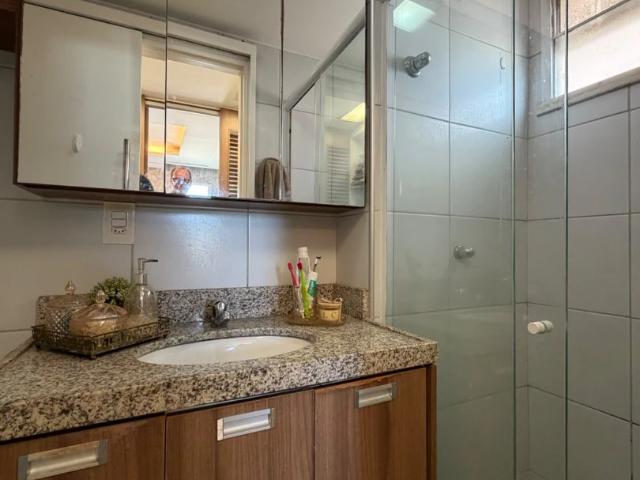 Apartamento para Venda em Fortaleza/CE Parreão 2 Quartos