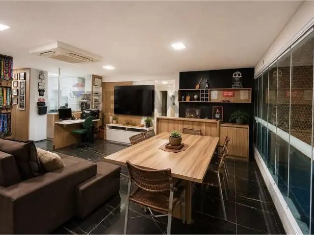 Apartamento para Venda em Fortaleza/CE Praia de Iracema 2 Quartos