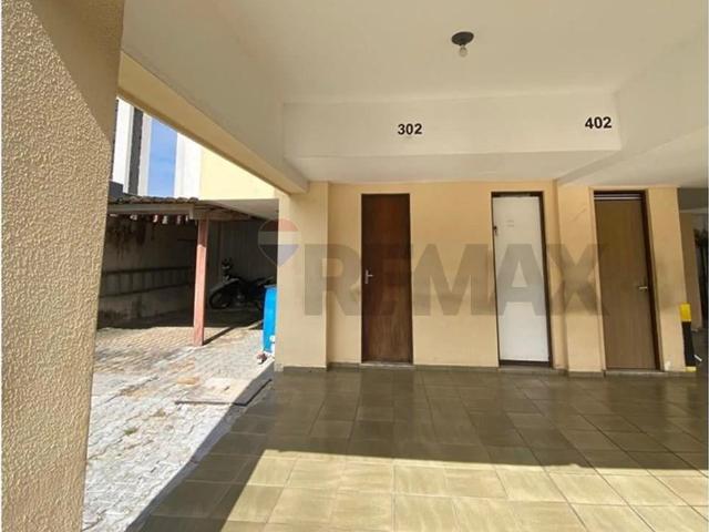 Apartamento para Venda em Fortaleza/CE Vila União 3 Quartos