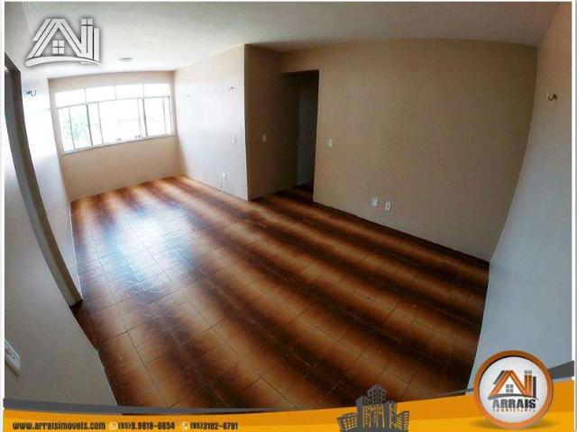 Apartamento para Venda em Fortaleza/CE Vila União 3 Quartos