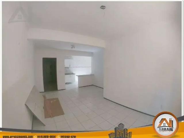 Apartamento para Venda em Fortaleza/CE Vila União 3 Quartos
