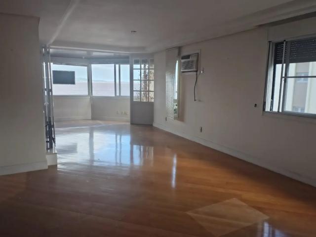 Apartamento para Venda em Guaíba/RS Centro 3 Quartos