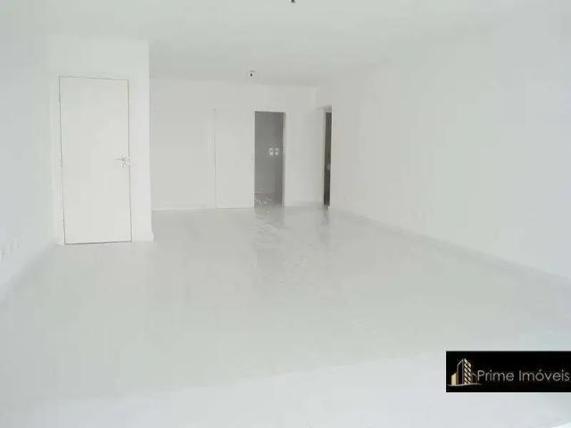 Apartamento para Venda em Guarujá/SP Enseada 3 Quartos