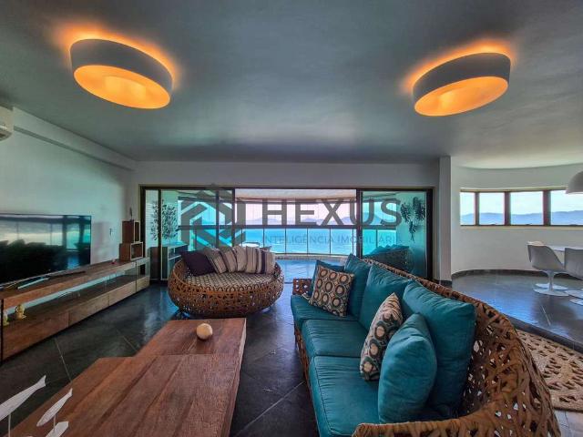 Apartamento para Venda em Guarujá/SP Enseada 5 Quartos