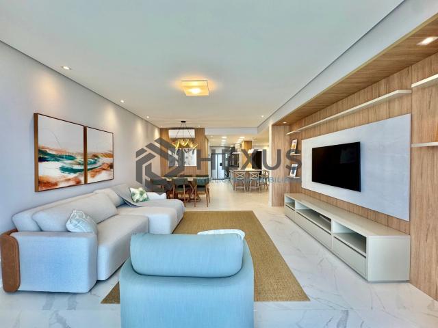Apartamento para Venda em Guarujá/SP Pitangueiras 3 Quartos
